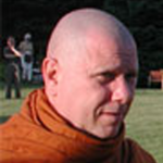 Ajahn-Khemasanto